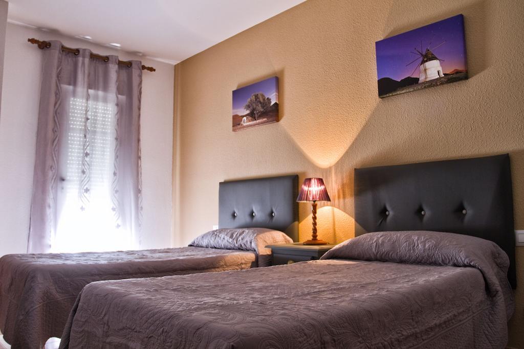 Hostal Rural Alba Los Albaricoques Quarto foto